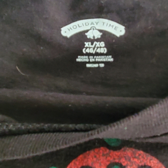 Nutcracker "Crushin' It"  Funny Christmas tee - Picture 4 of 4